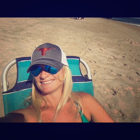 Meet your Posher, Elisanne - Picture 1 of 1